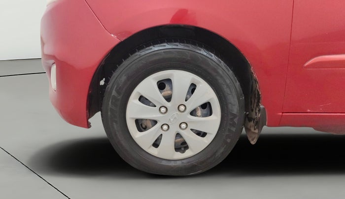 2012 Hyundai i10 ASTA 1.2 AT SUNROOF, CNG, Automatic, 1,17,801 km, Left Front Wheel