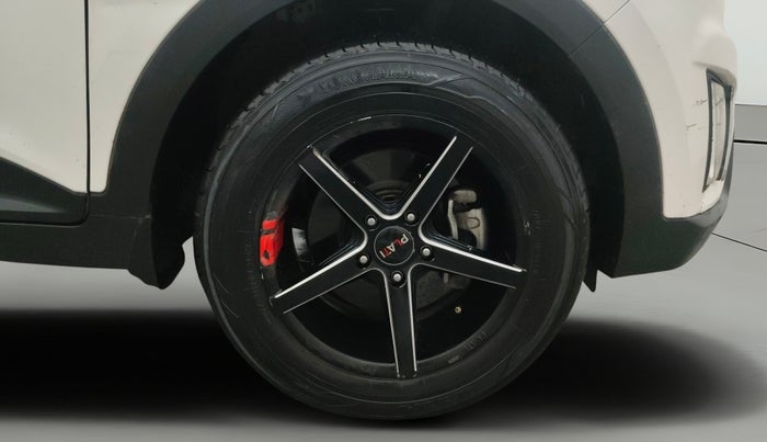 2017 Hyundai Creta E PLUS 1.6 PETROL, Petrol, Manual, 41,781 km, Right Front Wheel