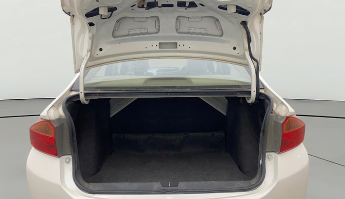 2014 Honda City 1.5L I-VTEC SV, Petrol, Manual, 1,19,596 km, Boot Open Zoomed View