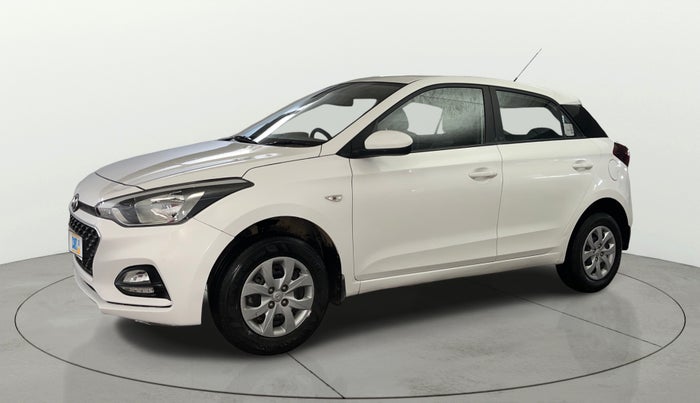 2020 Hyundai Elite i20 MAGNA PLUS 1.2, Petrol, Manual, 28,357 km, Left Front Diagonal