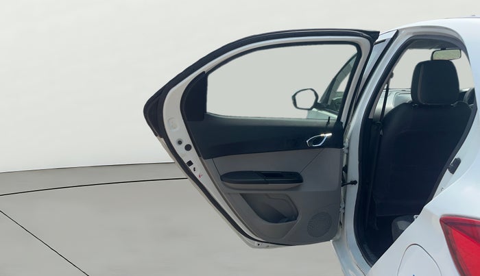 2018 Tata Tiago XZA PETROL, Petrol, Automatic, 43,728 km, LHS Rear Door