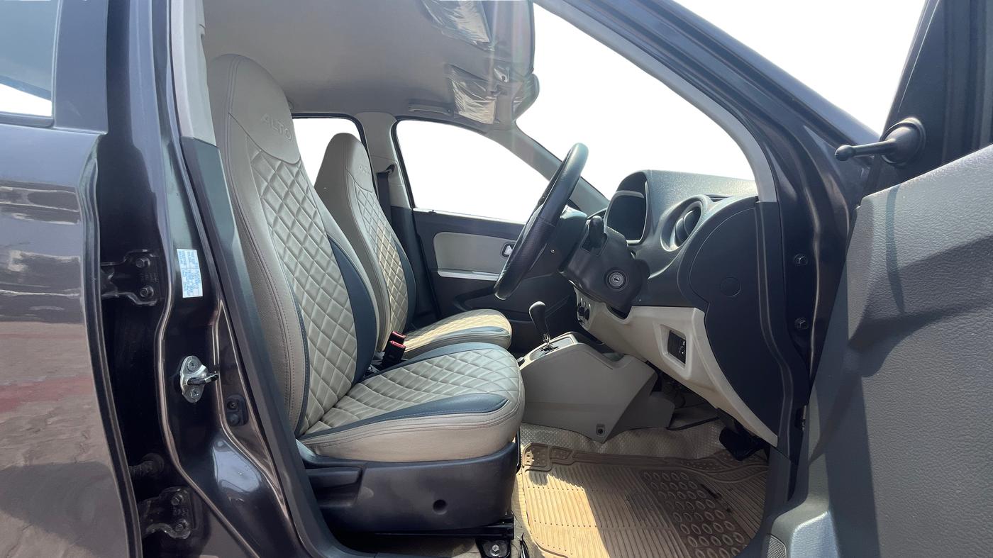 2019 Maruti Alto K10 VXI (O) AMT, Petrol, Automatic, 37,873 km, Right Side Front Door Cabin