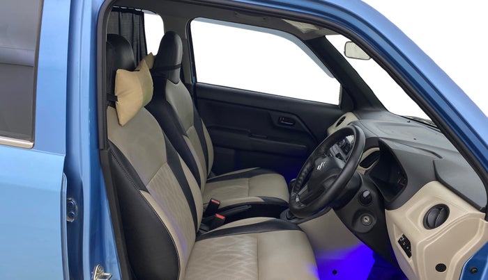 2020 Maruti New Wagon-R LXI CNG 1.0, CNG, Manual, 73,710 km, Right Side Front Door Cabin