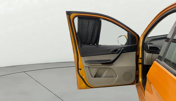 2016 Tata Tiago XT PETROL, CNG, Manual, 1,15,645 km, LHS Front Door