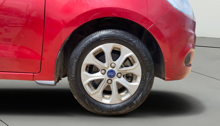 2016 Ford Figo Aspire TITANIUM 1.2 PETROL, Petrol, Manual, 46,382 km, Right Front Wheel