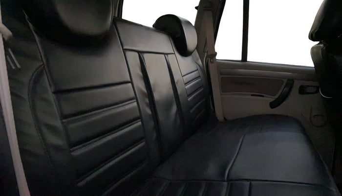 2021 Mahindra Scorpio S5, Diesel, Manual, 89,956 km, Right Side Rear Door Cabin