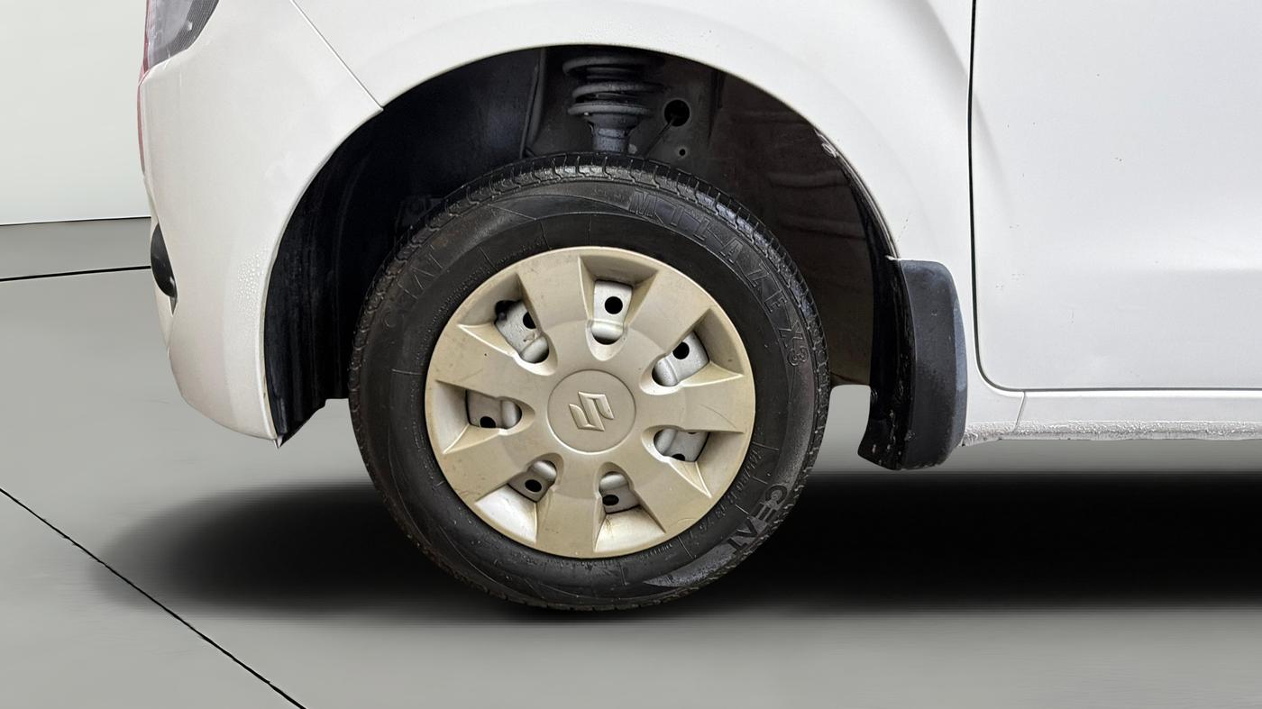2020 Maruti New Wagon-R LXI 1.0, Petrol, Manual, 20,484 km, Left Front Wheel
