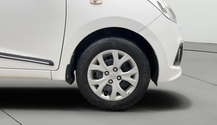 2015 Hyundai Grand i10 MAGNA 1.2 KAPPA VTVT, Petrol, Manual, 42,111 km, Right Front Wheel