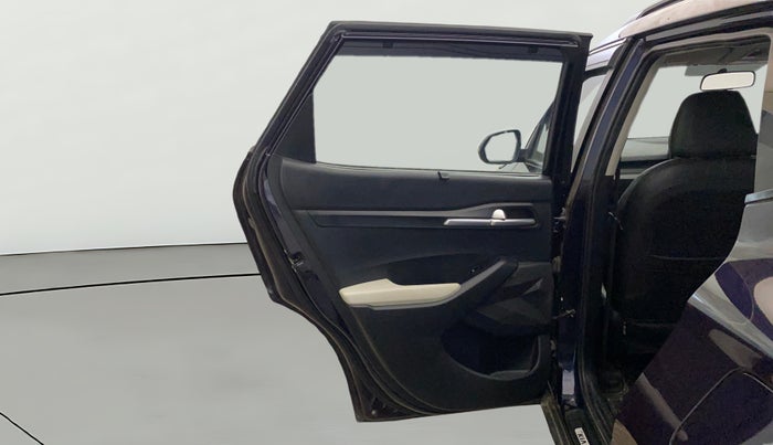 2022 KIA SELTOS HTK PLUS 1.5 DIESEL IMT, Diesel, Manual, 39,349 km, LHS Rear Door