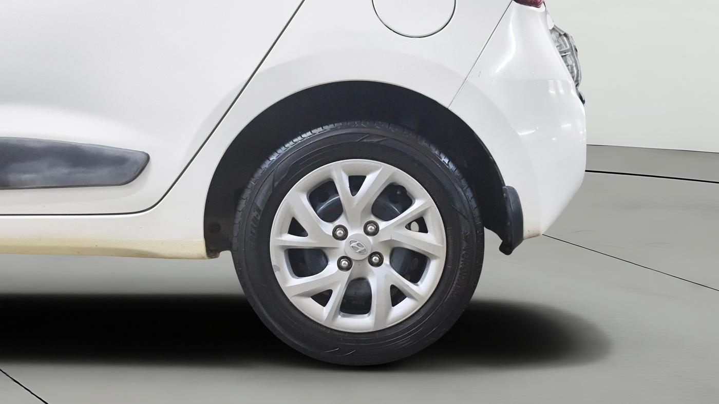 2019 Hyundai Grand i10 MAGNA 1.2 KAPPA VTVT, Petrol, Manual, 74,831 km, Left Rear Wheel
