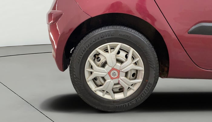 2014 Hyundai i10 MAGNA 1.2, Petrol, Manual, 59,961 km, Right Rear Wheel