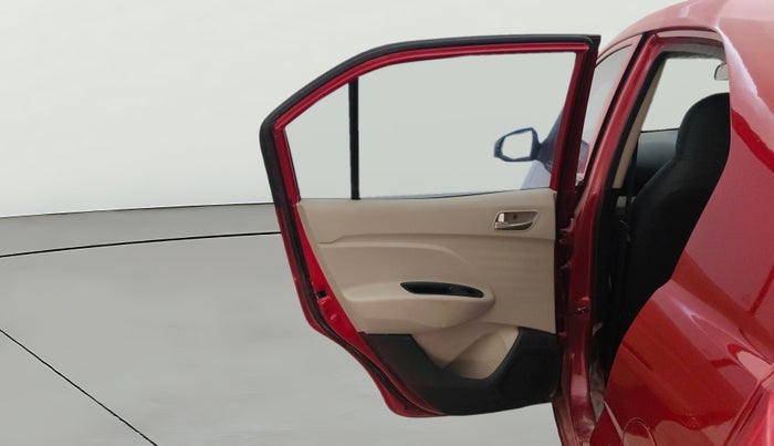 2018 Hyundai NEW SANTRO SPORTZ CNG, CNG, Manual, 77,563 km, LHS Rear Door