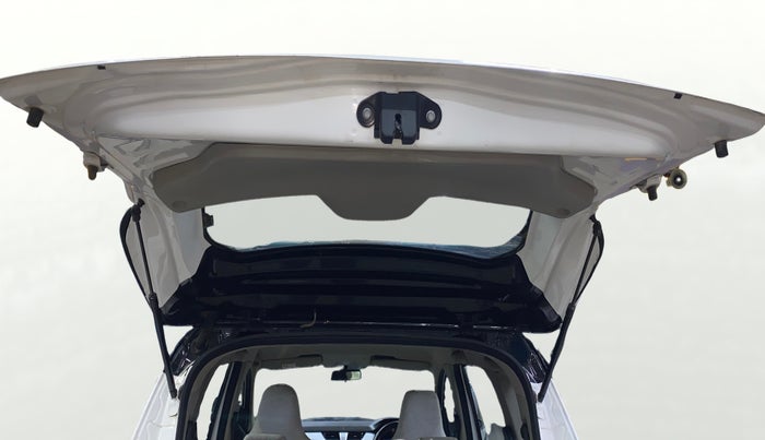 2024 Renault TRIBER RXZ, Petrol, Manual, 41,708 km, Boot Door Open