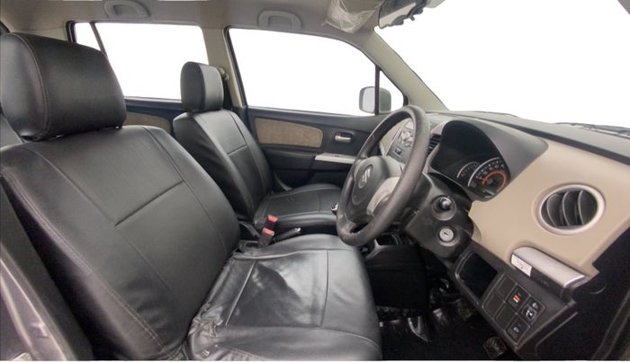 2013 Maruti Wagon R 1.0 VXI, Petrol, Manual, 38,690 km, Right Side Front Door Cabin
