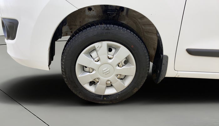 2015 Maruti Wagon R 1.0 LXI, Petrol, Manual, 84,000 km, Left Front Wheel