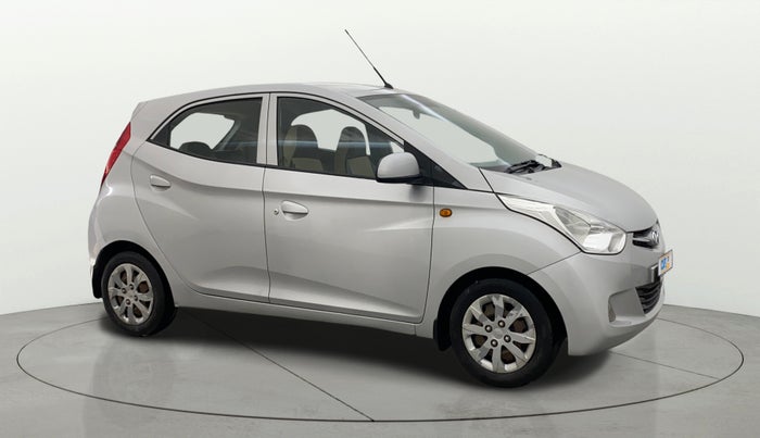 2018 Hyundai Eon SPORTZ, Petrol, Manual, 1,15,605 km, Right Front Diagonal