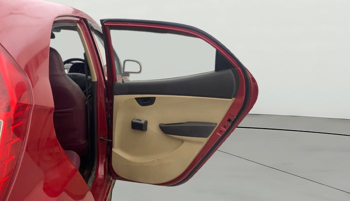 2014 Hyundai Eon MAGNA +, Petrol, Manual, 64,060 km, RHS Rear Door