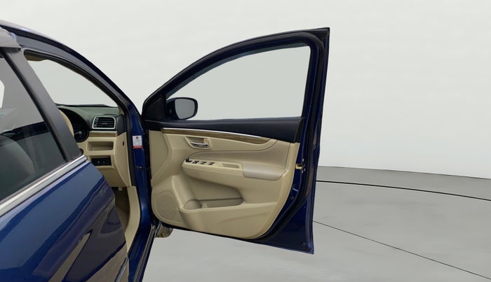 2018 Maruti Ciaz ALPHA DIESEL 1.3, Diesel, Manual, 85,988 km, RHS Front Door