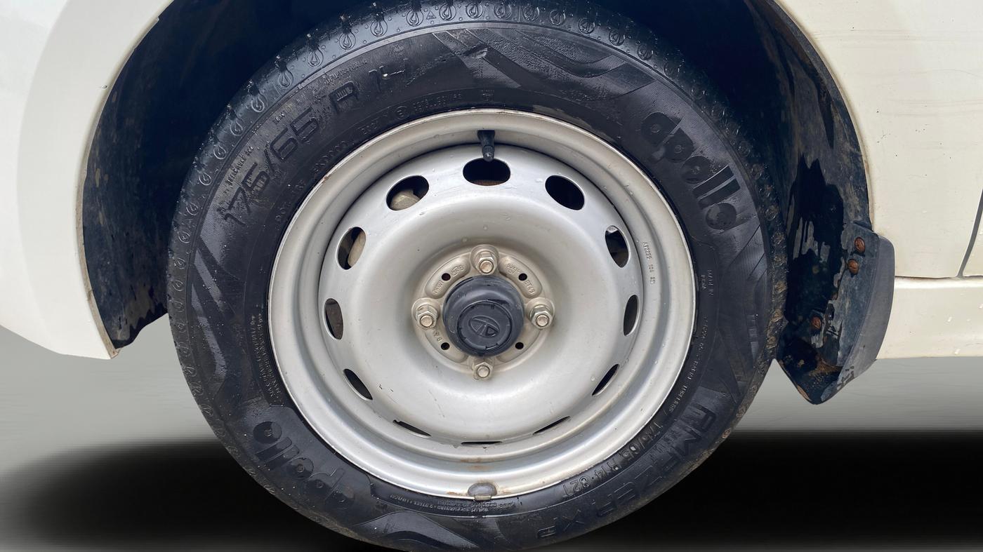2021 Tata Tiago XE PETROL, Petrol, Manual, 45,557 km, Left Front Wheel
