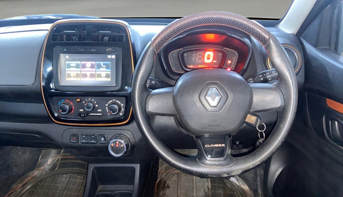2017 Renault Kwid CLIMBER 1.0 AMT, Petrol, Automatic, 20,515 km, Steering Wheel Close Up