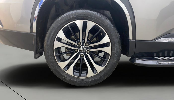 2021 MG HECTOR PLUS SELECT 2.0 DIESEL TURBO MT 7-STR, Diesel, Manual, 41,746 km, Right Rear Wheel