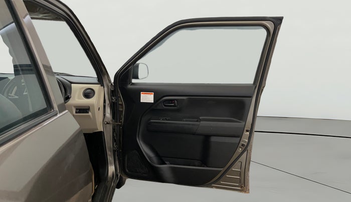 2021 Maruti New Wagon-R LXI CNG 1.0, CNG, Manual, 59,835 km, RHS Front Door