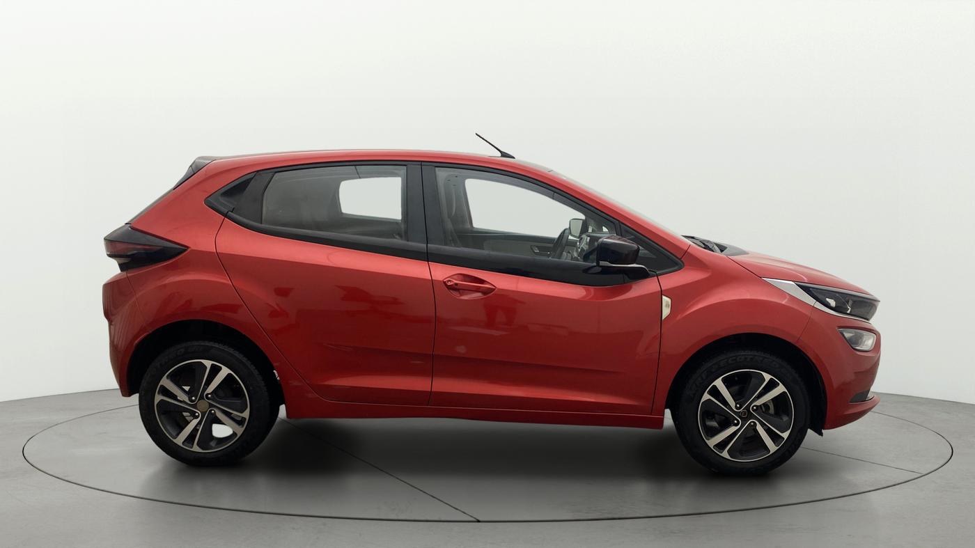2023 Tata ALTROZ XZA PLUS, Petrol, Automatic, 9,023 km, Right Side View