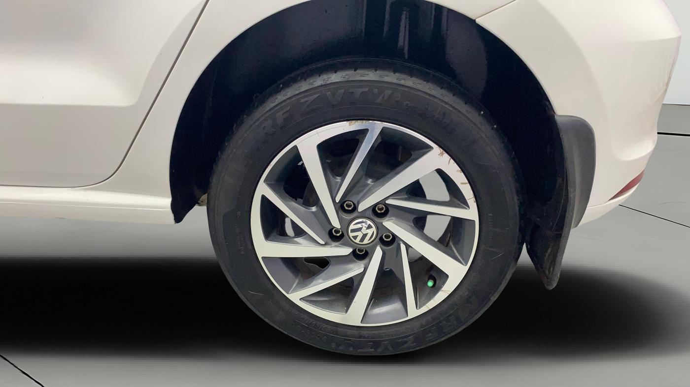 2019 Volkswagen Polo COMFORTLINE 1.0L MPI, Petrol, Manual, 70,587 km, Left Rear Wheel