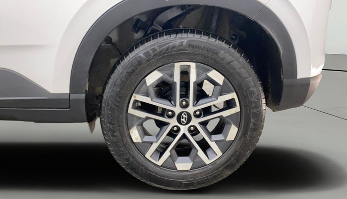 2023 Hyundai VENUE SX (O) 1.0 TURBO DCT, Petrol, Automatic, 20,814 km, Left Rear Wheel