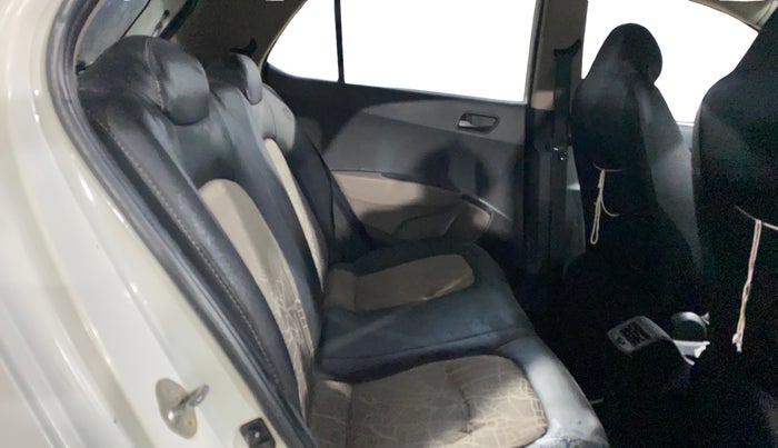 2013 Hyundai Grand i10 MAGNA 1.1 CRDI, Diesel, Manual, 71,276 km, Right Side Rear Door Cabin