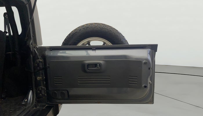 2023 Mahindra Thar LX PETROL HT 4WD AT, Petrol, Automatic, 38,821 km, Boot Door Open