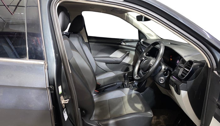 2023 Skoda KUSHAQ STYLE 1.0L TSI MT, Petrol, Manual, 19,696 km, Right Side Front Door Cabin