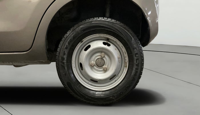 2019 Datsun Redi Go A, Petrol, Manual, 28,989 km, Left Rear Wheel