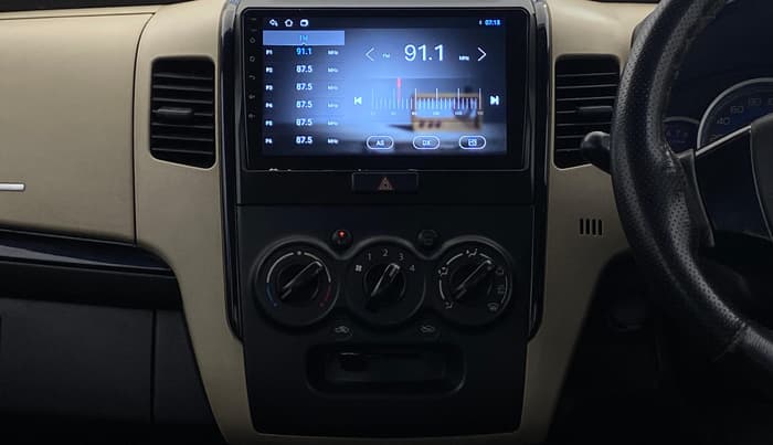2017 Maruti Wagon R 1.0 VXI AMT, Petrol, Automatic, 1,01,283 km, Air Conditioner