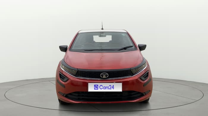 2023 Tata ALTROZ XM PLUS CNG, CNG, Manual, 32,425 km, Front