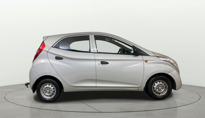2017 Hyundai Eon ERA +, Petrol, Manual, 27,194 km, Right Side View