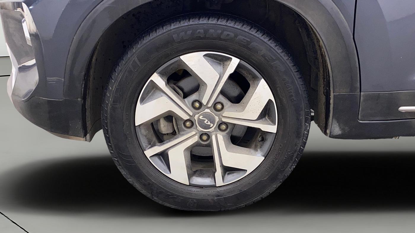 2023 KIA SONET 	 HTX 1.0 TURBO DCT, Petrol, Automatic, 63,491 km, Left Front Wheel