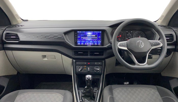 2024 Volkswagen TAIGUN COMFORTLINE 1.0 TSI MT, Petrol, Manual, 5,898 km, Dashboard