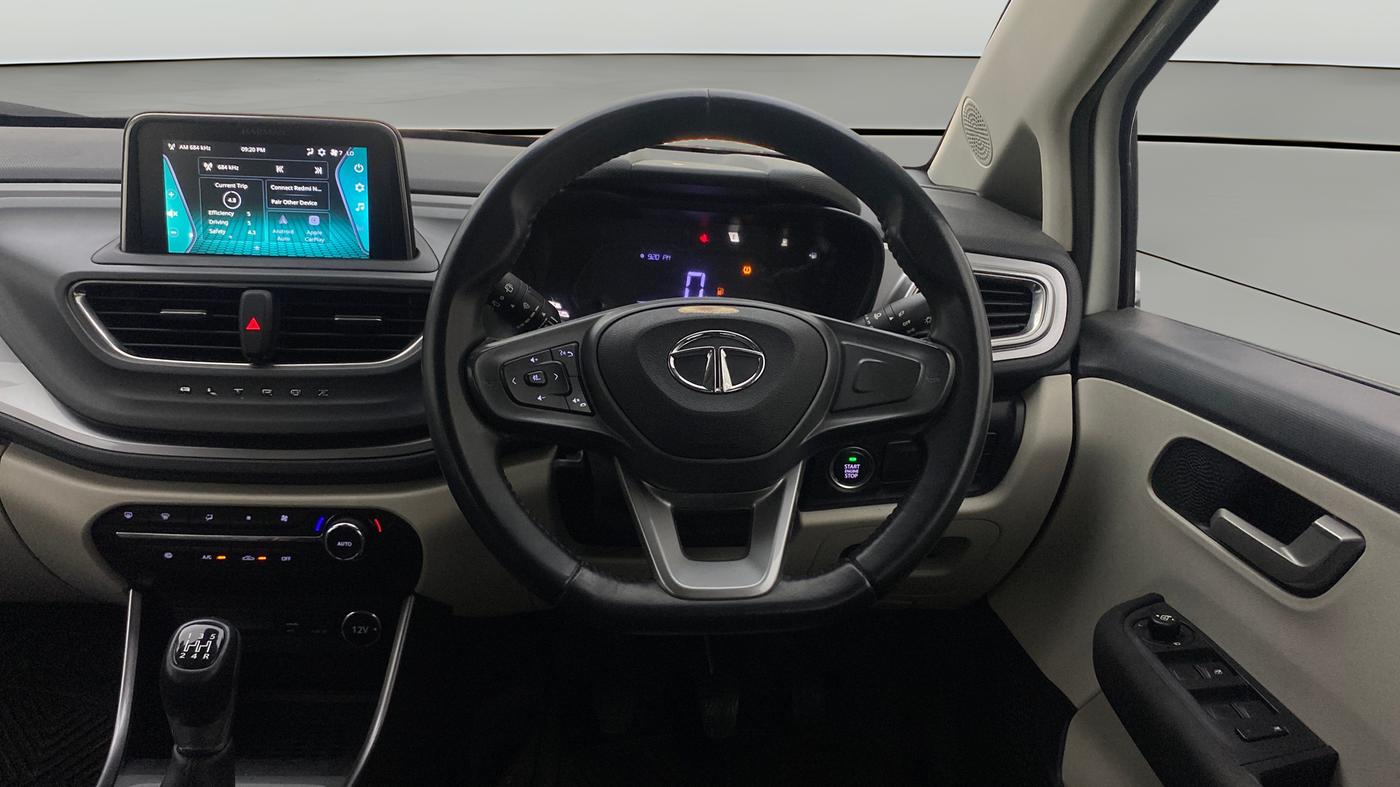 2023 Tata ALTROZ XZ PLUS SUNROOF CNG, CNG, Manual, 43,186 km, Steering Wheel Close Up