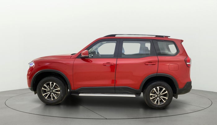 2023 Mahindra SCORPIO-N Z4 PETROL AT 7 STR, Petrol, Automatic, 32,229 km, Left Side