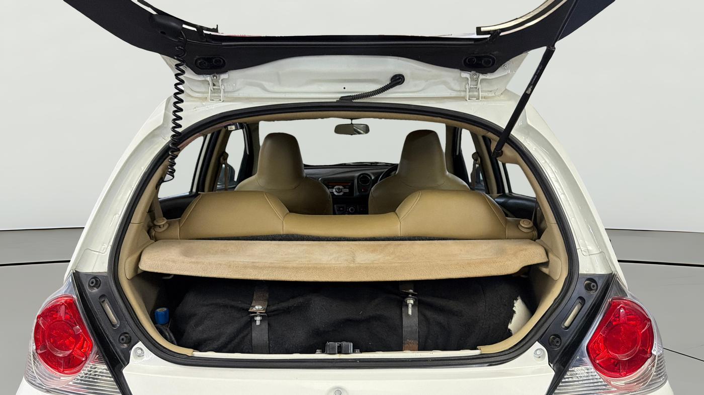 2014 Honda Brio VX AT, CNG, Automatic, 40,556 km, Boot Open Zoomed View