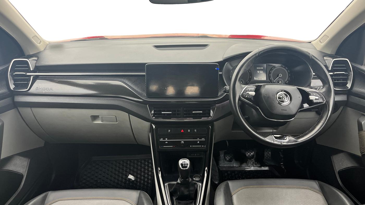 2021 Skoda KUSHAQ STYLE 1.0L TSI MT, Petrol, Manual, 50,073 km, Dashboard
