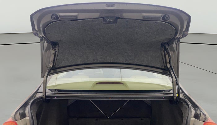 2017 Honda City 1.5L I-VTEC VX, Petrol, Manual, 68,172 km, Boot Door Open