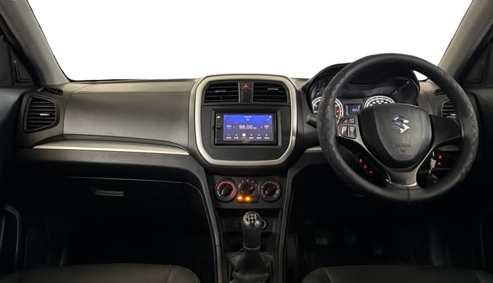 2022 Maruti Vitara Brezza LXI, Petrol, Manual, 39,255 km, Dashboard