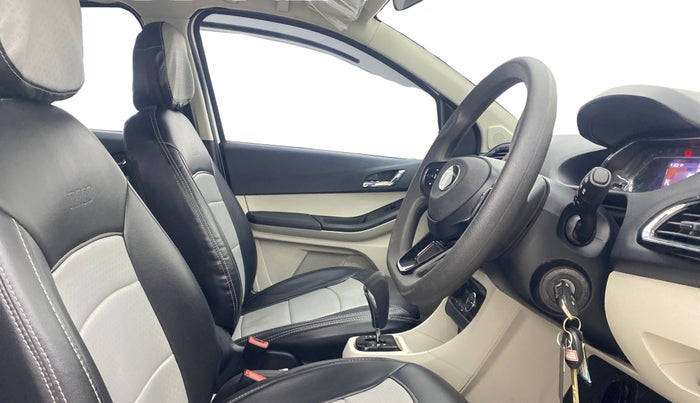 2024 Tata Tiago  XZA Plus CNG, CNG, Automatic, 18,522 km, Right Side Front Door Cabin