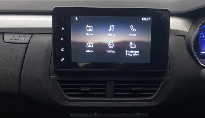 2024 Renault Kiger RXZ MT, Petrol, Manual, 14,005 km, Air Conditioner