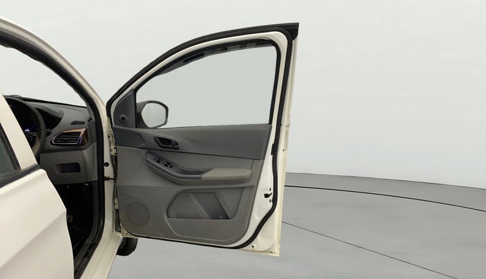 2023 Tata TIGOR XM CNG, CNG, Manual, 60,776 km, RHS Front Door