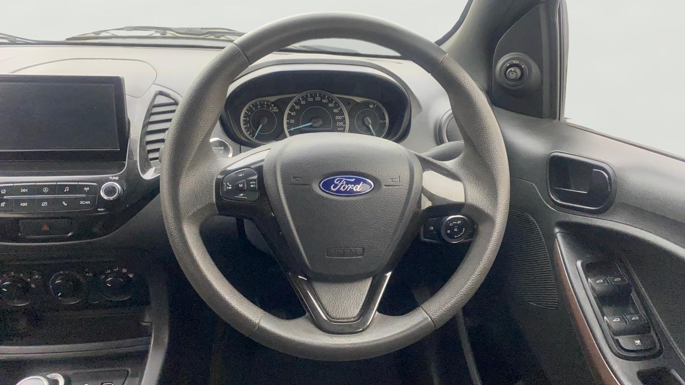 2020 Ford FREESTYLE TITANIUM 1.2 PETROL, Petrol, Manual, 34,712 km, Steering Wheel Close Up