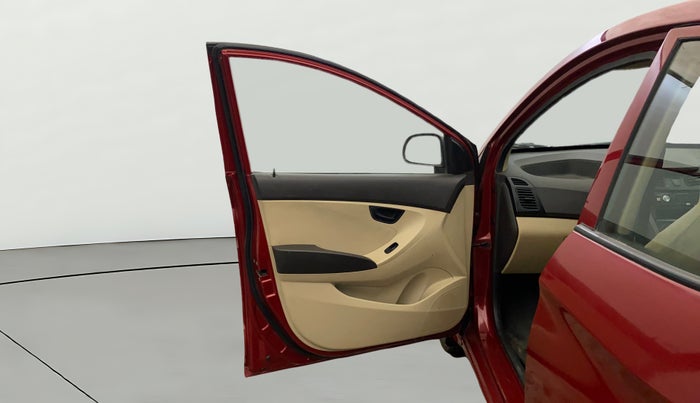 2018 Hyundai Eon ERA +, Petrol, Manual, 42,752 km, LHS Front Door