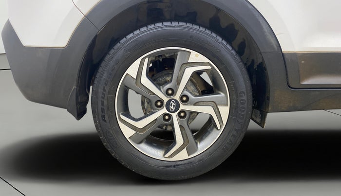 2018 Hyundai Creta SX PLUS AT 1.6 PETROL, Petrol, Automatic, 25,160 km, Right Rear Wheel